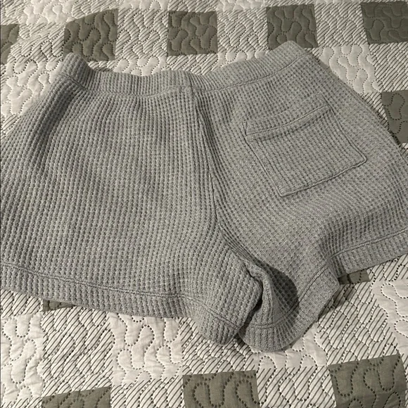 Aerie Light Gray Waffle Knit Athletic Shorts - Picture 4 of 4
